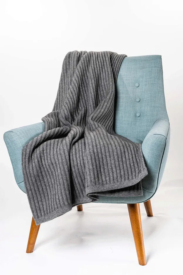 Koru Rib Throw