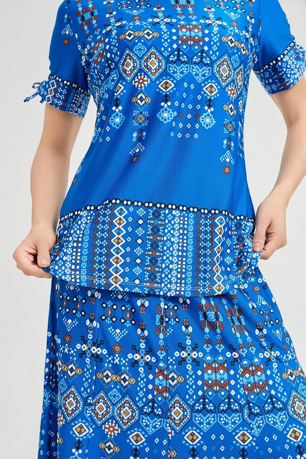Women's Slim Fit Blue Puff Dot Short Sleeve Round Neck Blouse Casual Comfort for Daily Wear